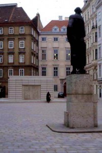 Rachel Whiteread, Holocaust-Mahnmal, Wien 2000