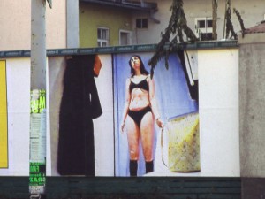 Merry Alpern, Shopping, Plakatwand, Graz 1999